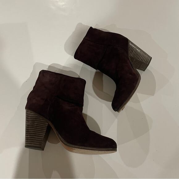 Rag & Bone Classic Newbury Burgundy Suede Heeled Ankle Booties Size 38‎ - Picture 3 of 14